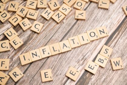photo-1704881986198-d4682001586c