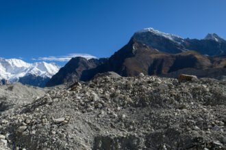 02CLI-NEPAL-DIRTY-GLACIERS-01-jqgt-mediumSquareAt3X