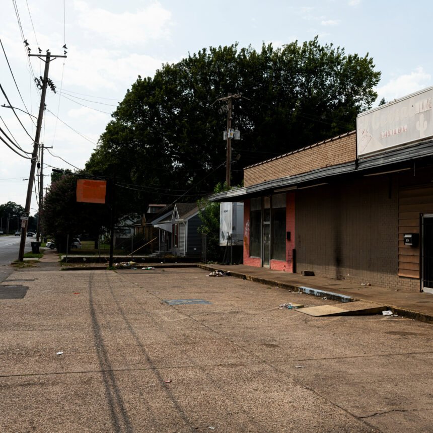 06nat-memphis-raid-01-qkcj-mediumSquareAt3X