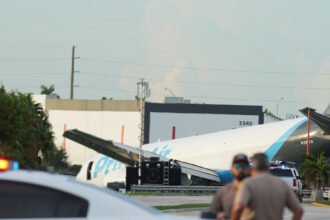06nat-miami-crash-airport-terminal-hmct-mediumSquareAt3X