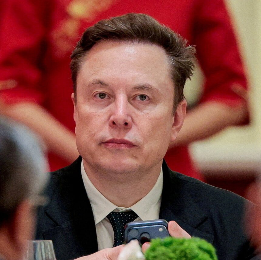 08pol-musk-midterms-kmfh-mediumSquareAt3X
