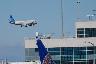 09xp-denver-United-fcpz-mediumSquareAt3X