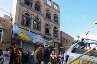 10dc-yemen-airstrikes-zkbp-mediumSquareAt3X