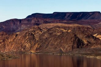24cli-colorado-river-mediumSquareAt3X
