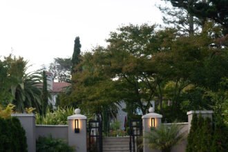 AI-HOUSE-Hillsborough-1-flph-mediumSquareAt3X