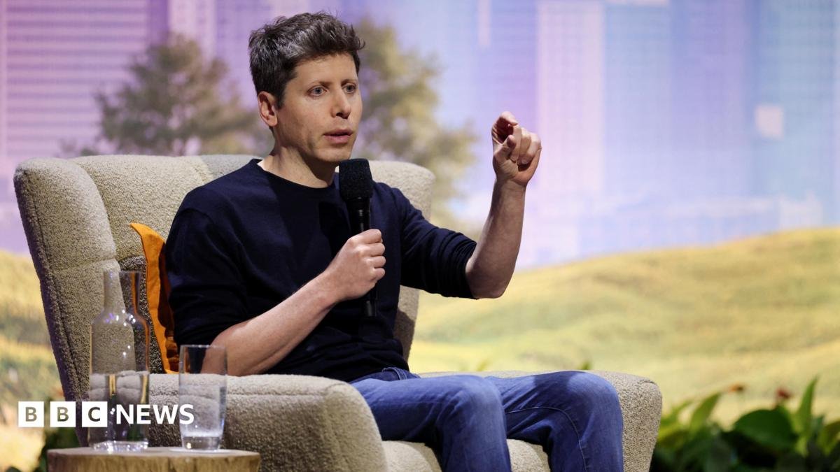 Industry leaders weigh self‑regulation