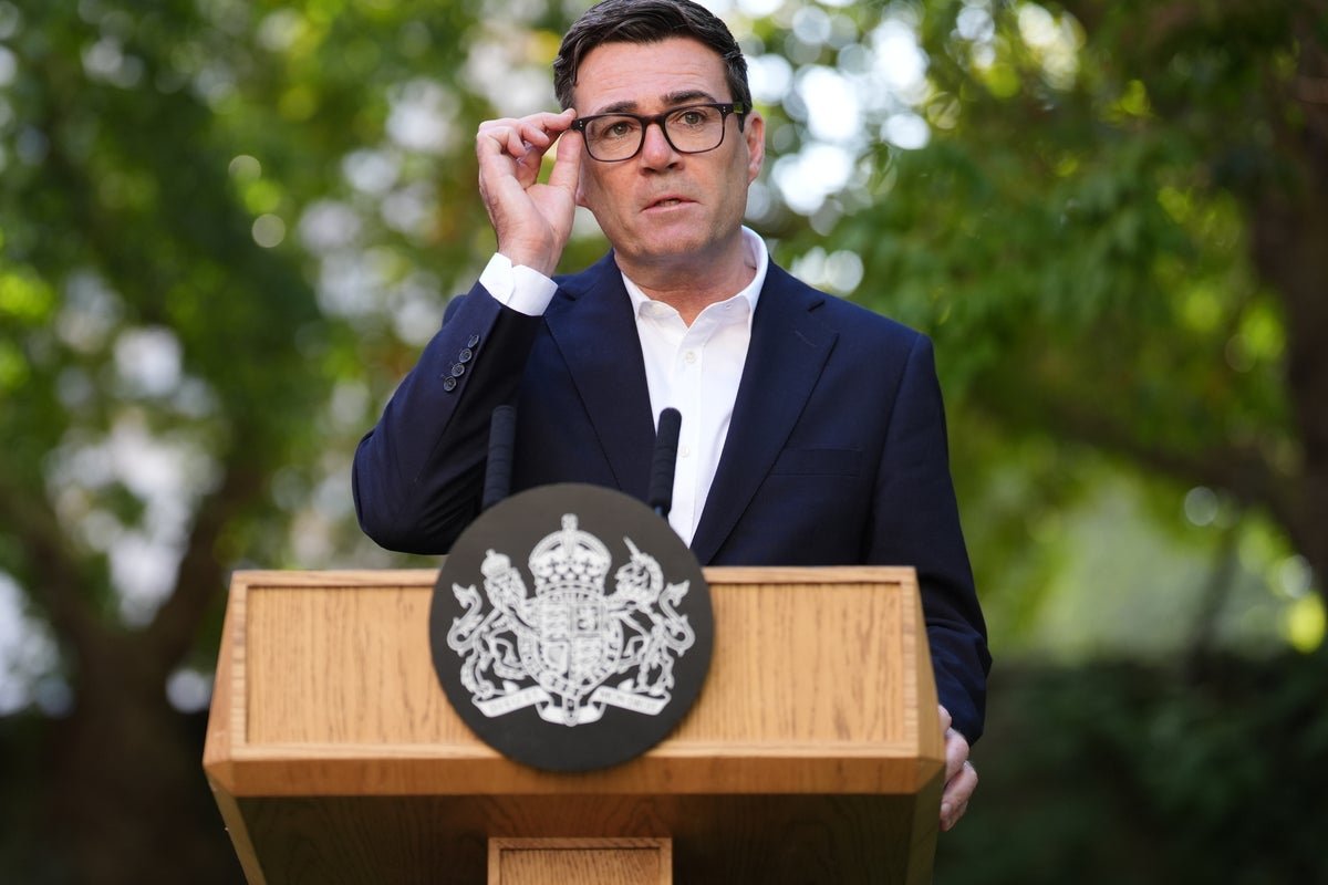 Poll Shows Labour Short of Majority, Coalition Needed  