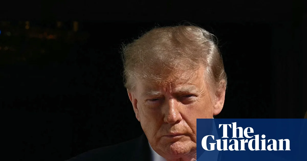 White House Defence and Historical Comparisons