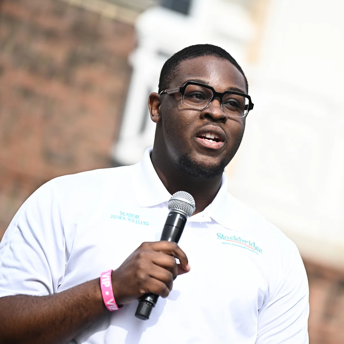 Council Weighs Evidence, Removes Mayor