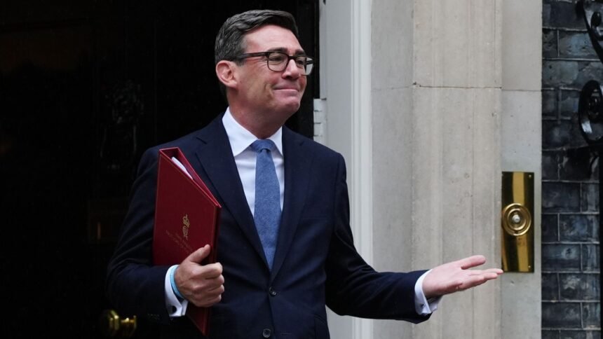 skynews-andy-burnham-downing-street_7338602