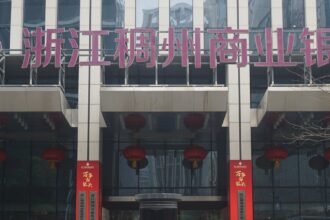 00biz-correspondent-banking-mediumSquareAt3X