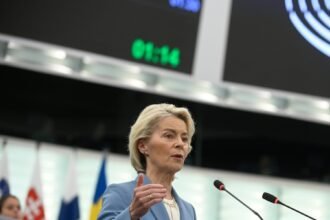07Biz-China-Europe-Trade-01-pjzt-mediumSquareAt3X-v2