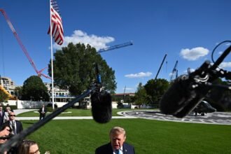 08biz-trump-ban-hearing-zgcb-mediumSquareAt3X