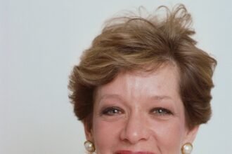 12obit-markey-1-hvcz-mediumSquareAt3X