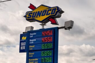14pol-onpolitics-newsletter-inflation-glqm-mediumSquareAt3X-v2