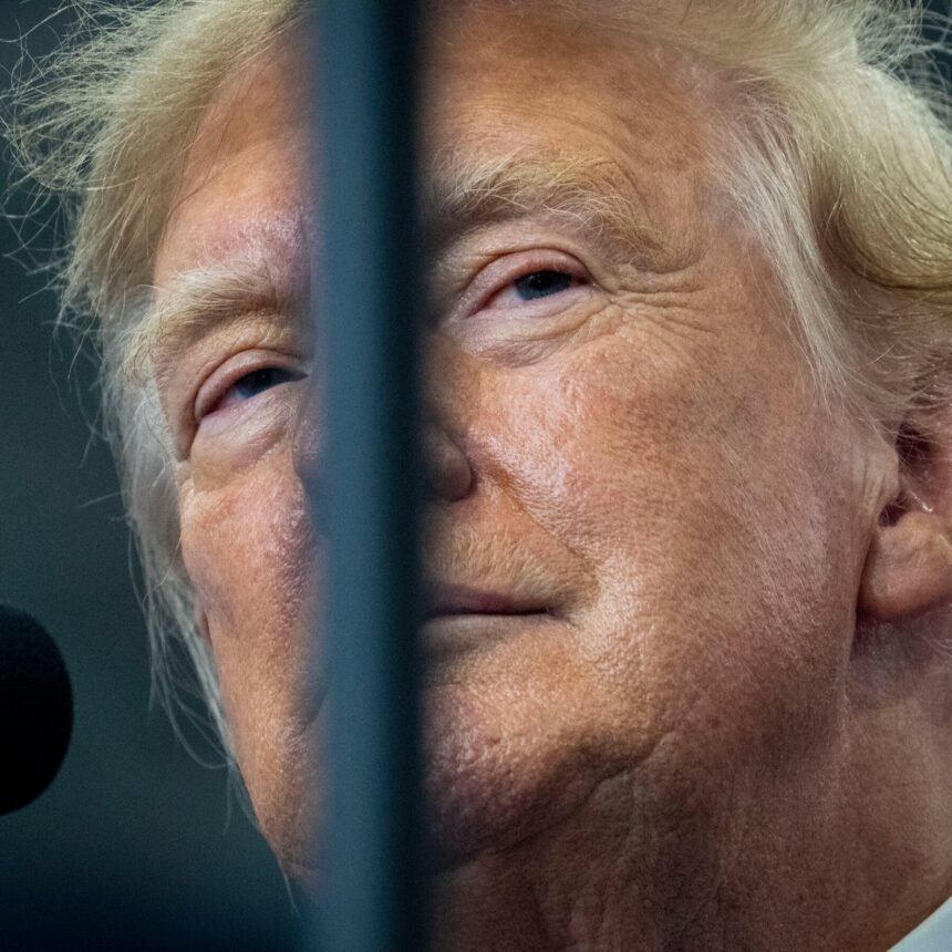 15dc-trump-ukraine-pmfg-mediumSquareAt3X