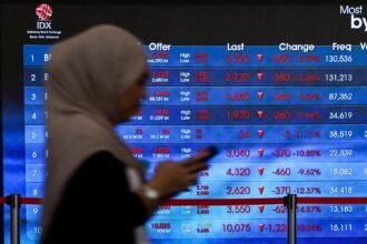 16biz-indonesia-crash-vwfq-mediumSquareAt3X