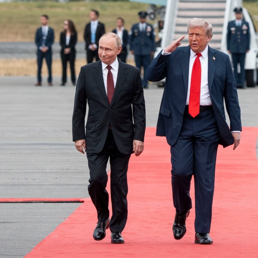 16dc-russia-sanctions-mediumSquareAt3X