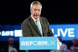 2026-10-20T141752Z_1612085527_RC227OAT4UD9_RTRMADP_3_BRITAIN-POLITICS-REFORM