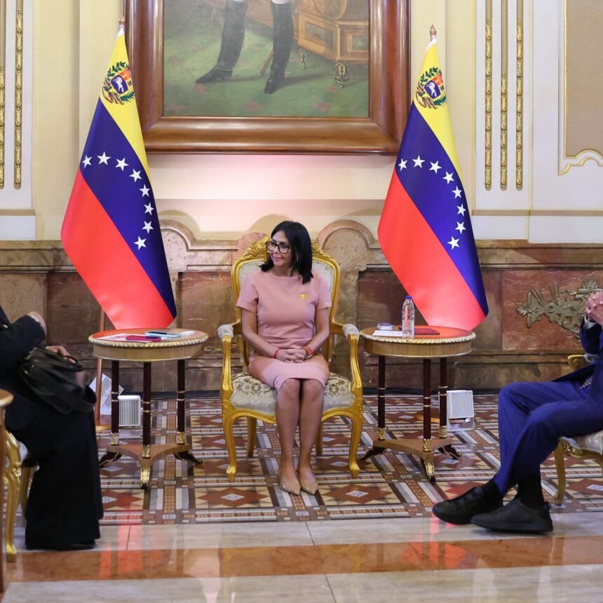 23dc-trump-venezuela-mlhb-mediumSquareAt3X