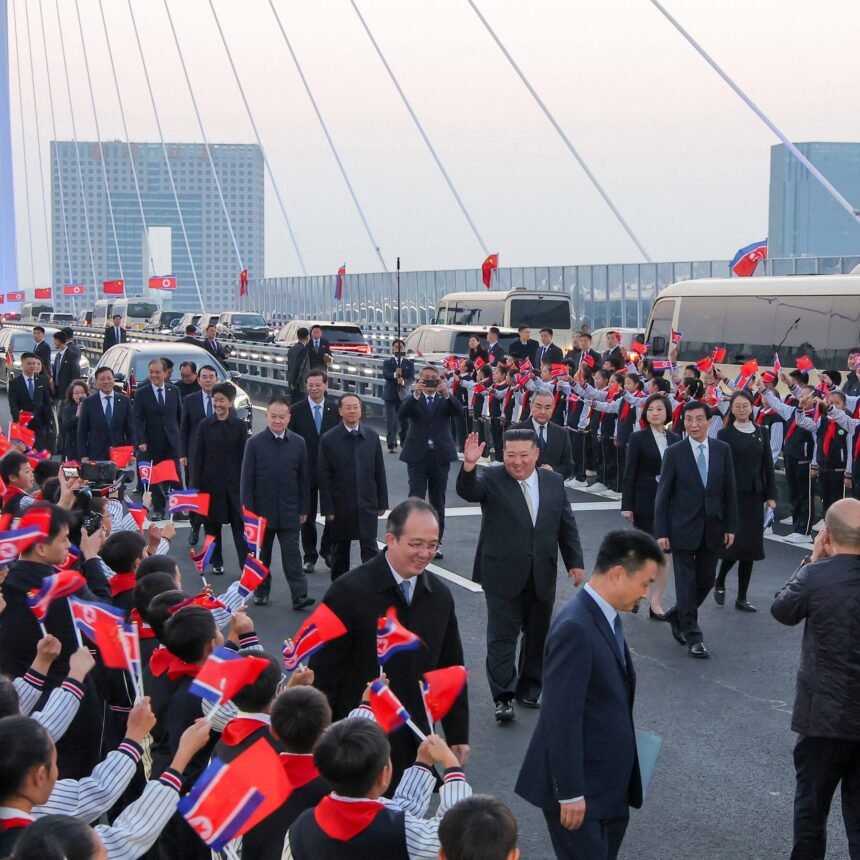 24int-nkorea-china-fblv-mediumSquareAt3X
