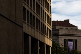 27dc-fbi-vtbc-mediumSquareAt3X