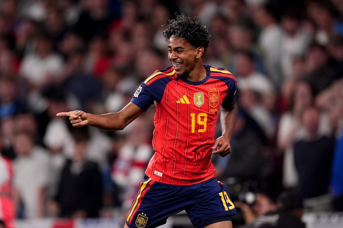 Free‑to‑Air Commitment and the Spanish Football Landscape
