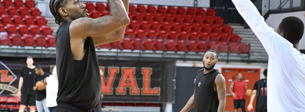 Building the Perimeter: Player Contributions and Training