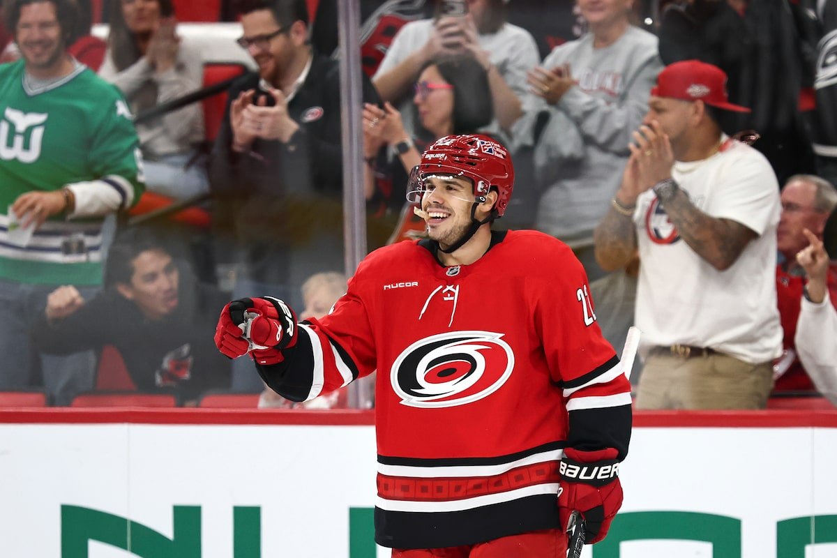 Looking Ahead: Saturday's Crucial Matchups