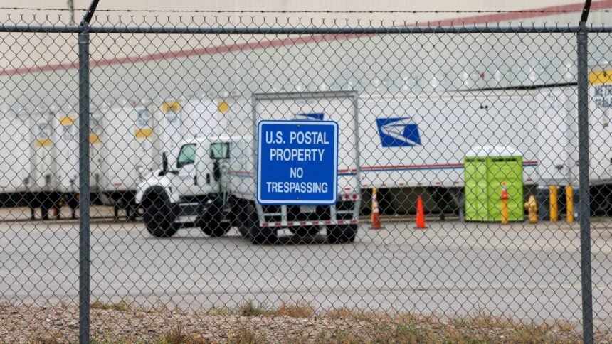 skynews-postalservice-colorado_7382581