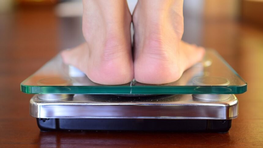 skynews-scales-obesity_6254499